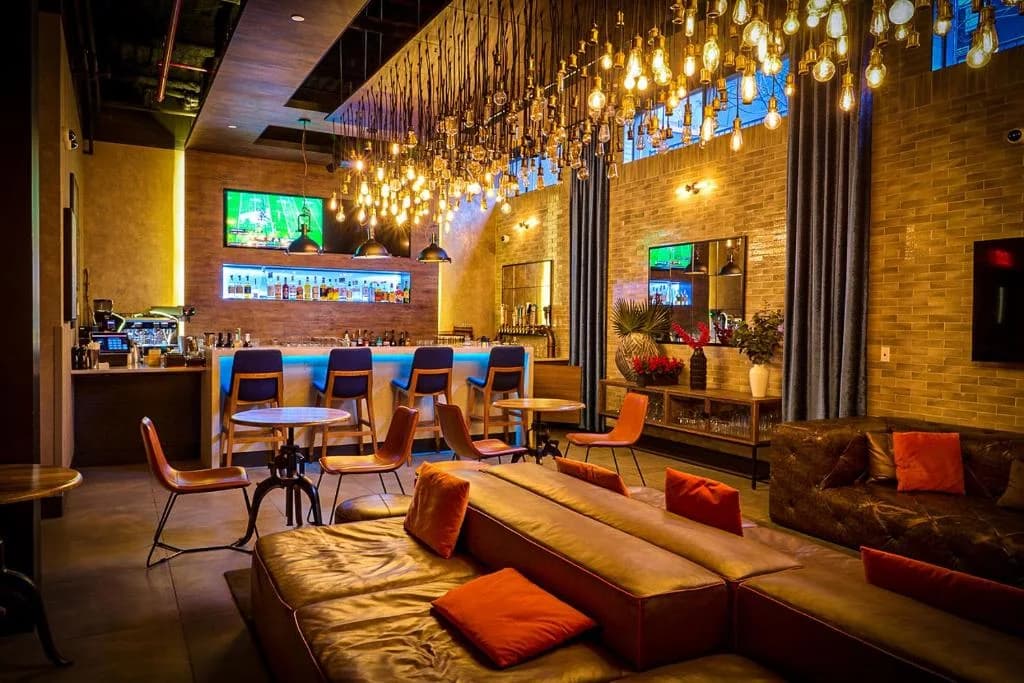 42 Hotel Williamsburg — Booking.com photo 1