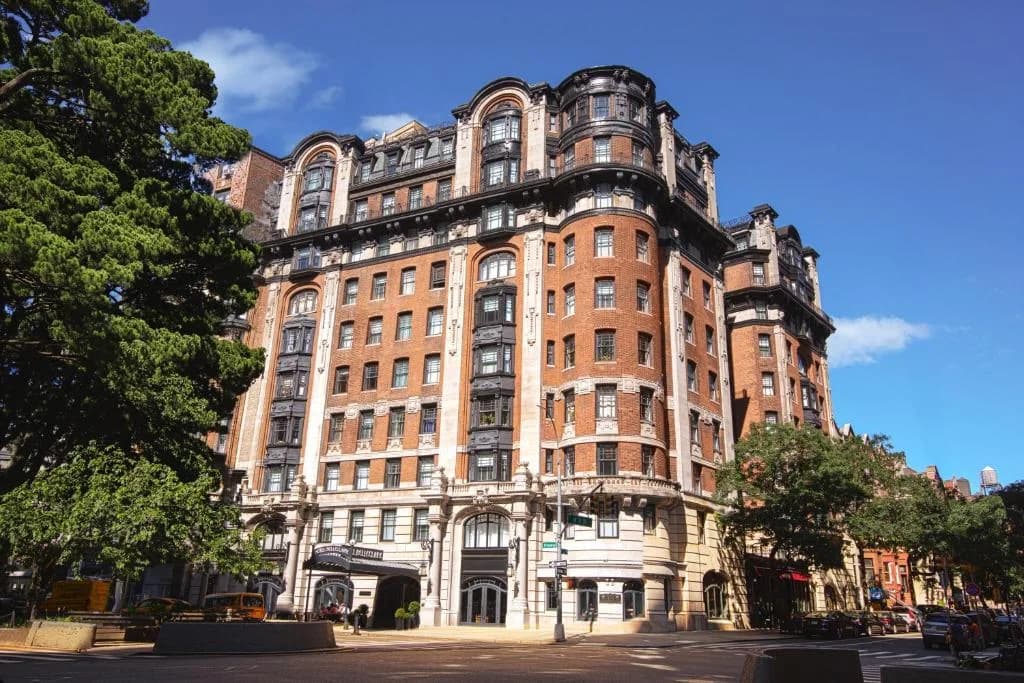 Hotel Belleclaire Central Park, a Small Luxury Hotel — Booking.com photo 1