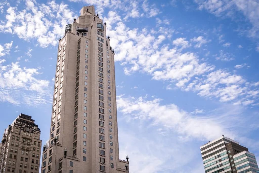 Four Seasons Hotel New York — Booking.com photo 1