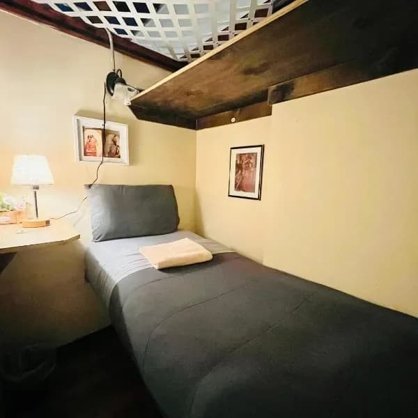 New York Spirit Retreats HOSTEL, hotel in New York