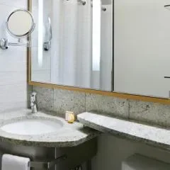 The Jewel Hotel, New York