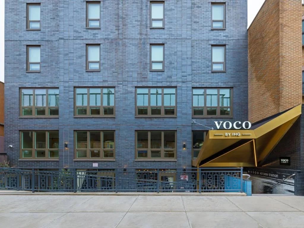 voco Astoria by IHG — Booking.com photo 1